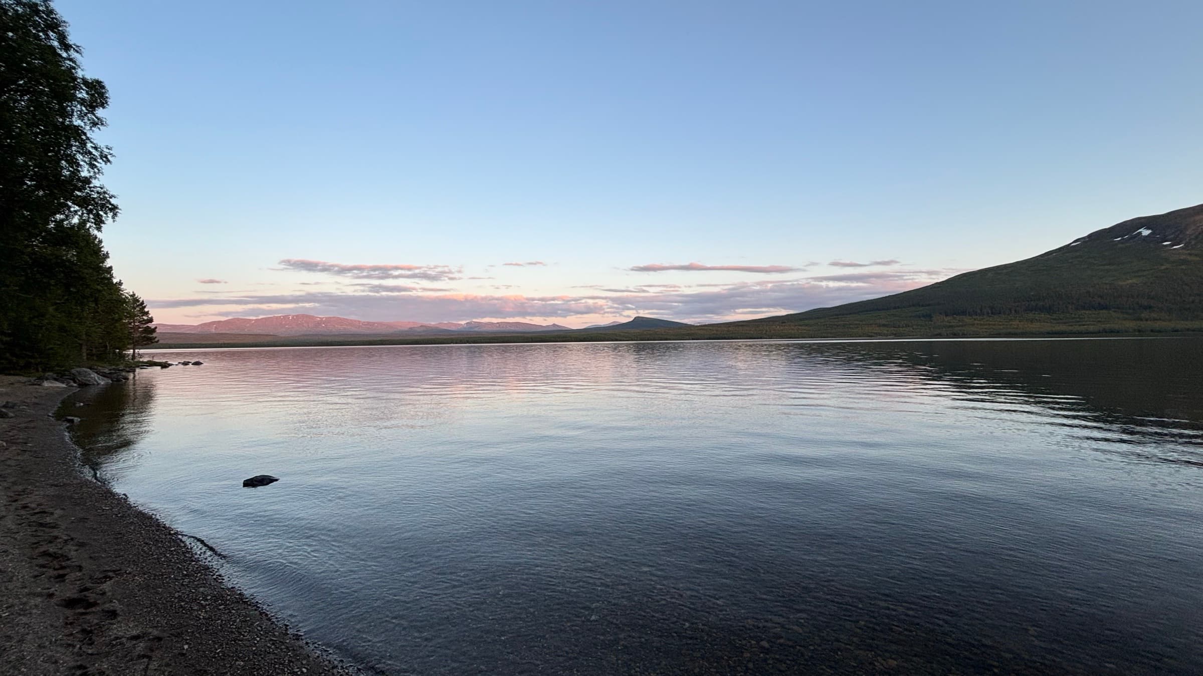 Skymning vid stranden